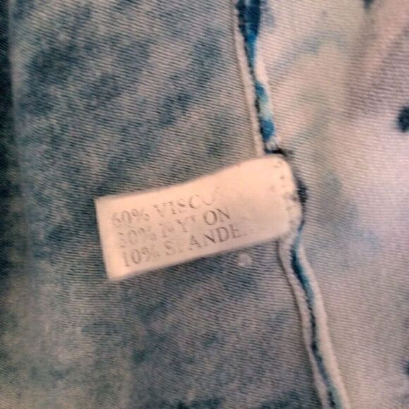 Moeina Womens Blue Embordered Knit Top Pull Over Floral Sequin Beaded No Tag (M) - Picture 5 of 5